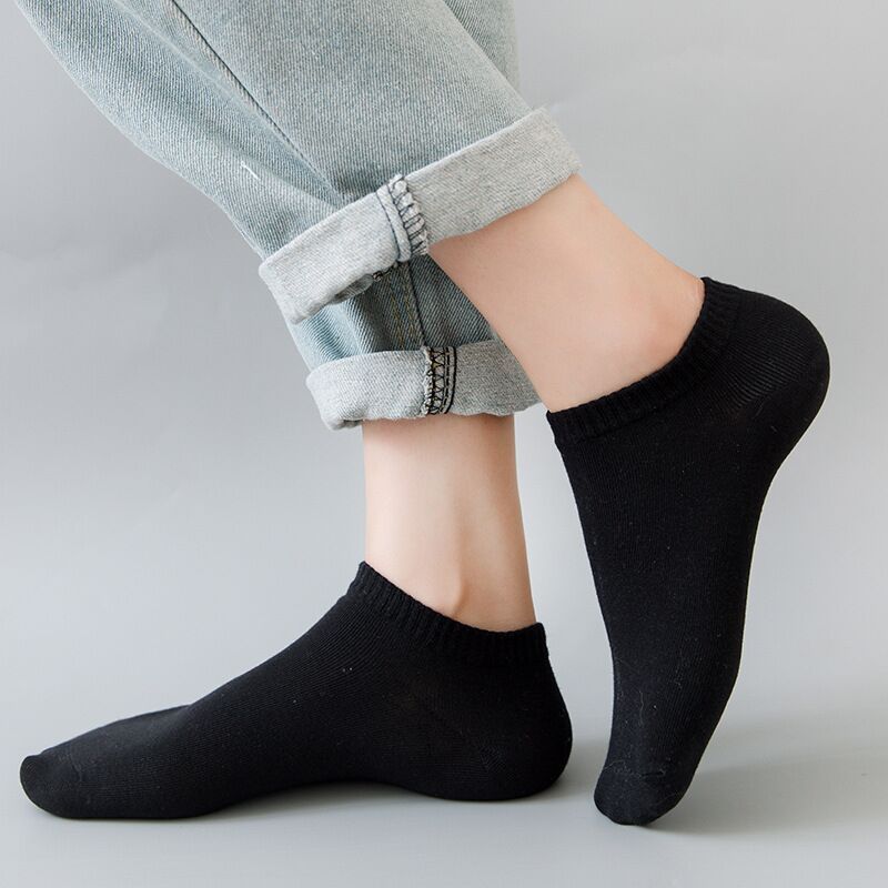 Essential Crew Socks