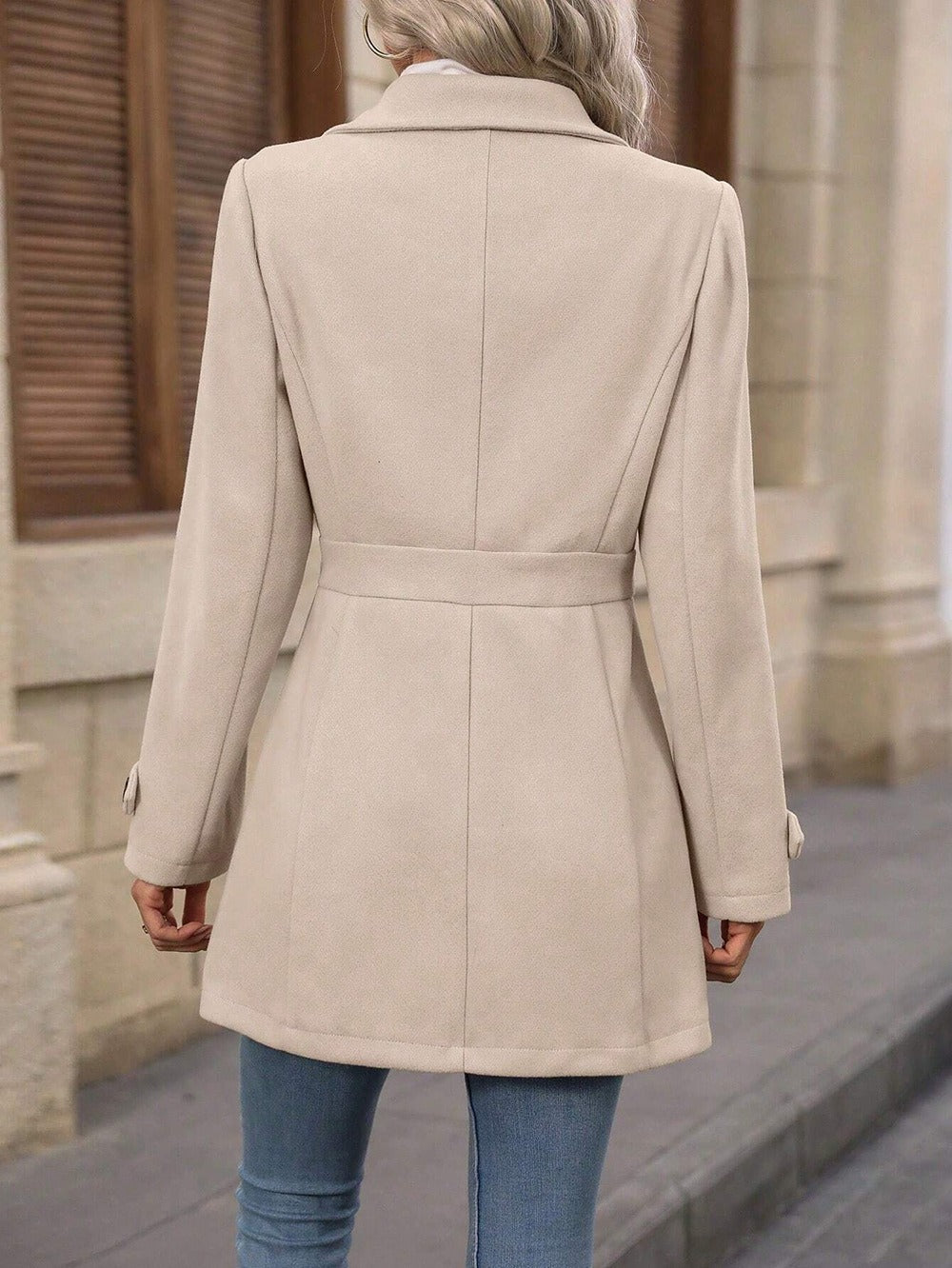 Elegant Wool Mid-Length Coat